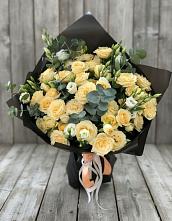 Букет цветов из:  Розы и Лизиантусы #REPLACE_PRED# Камбарке