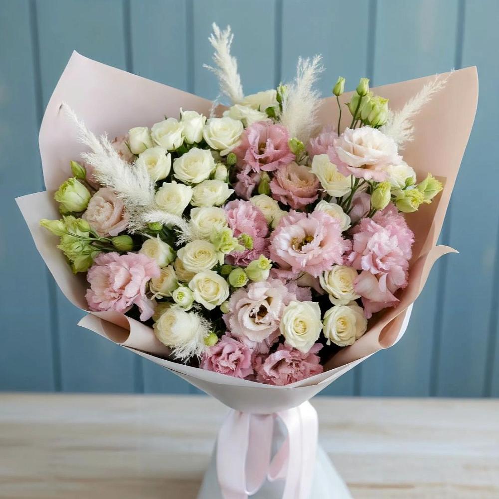 Букет цветов из: Альстромерии и Розы в Камбарке