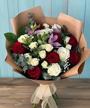 Букет цветов из:  Розы и Альстромерии #REPLACE_PRED# Камбарке