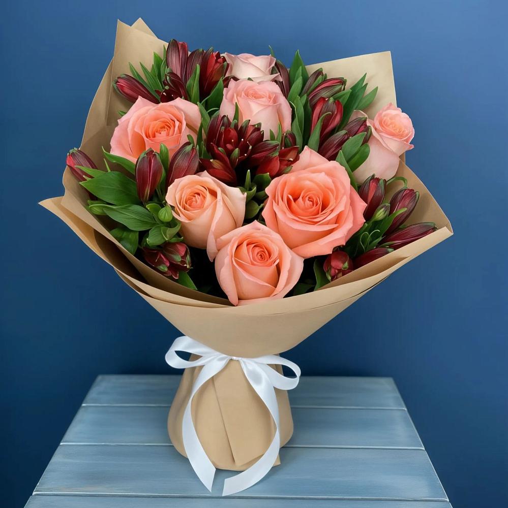 Букет цветов из: Розы и Альстромерии в Камбарке