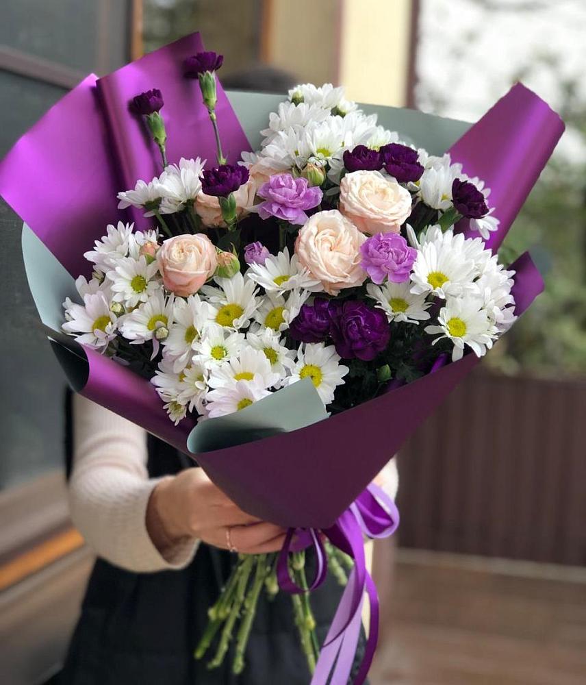 Букет цветов из: Хризантемы, Гвоздики и Розы в Камбарке