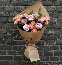 Букет цветов из:  Розы в Камбарке