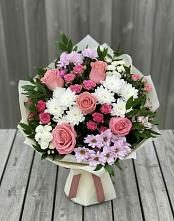 Букет цветов из:  Альстромерии, Гвоздики, Розы и Хризантемы #REPLACE_PRED# Камбарке