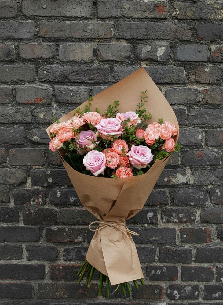 Букет цветов из: Розы в Камбарке