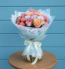 Букет цветов из:  Хризантемы и Розы в Камбарке