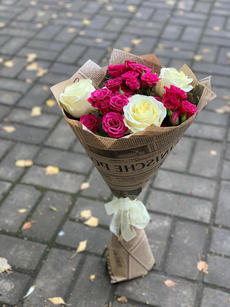 Букет цветов из: Розы в Камбарке