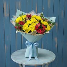 Букет цветов из:  Альстромерии и Хризантемы в Камбарке